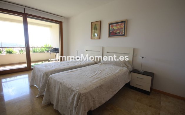 Wiederverkauf - Wohnung - Marbella - Los Monteros