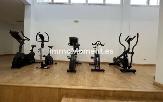 Wiederverkauf - Wohnung - Marbella - Puerto Banús