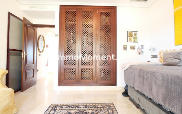 Wiederverkauf - Wohnung - Marbella - La Mairena