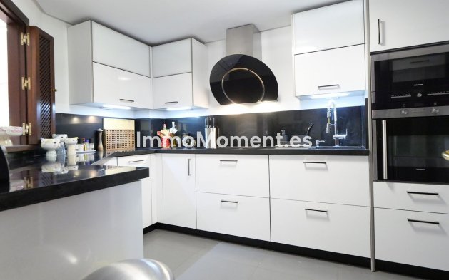 Wiederverkauf - Wohnung - Marbella - La Mairena