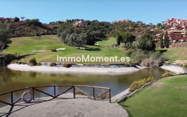 Wiederverkauf - Wohnung - Marbella - La Mairena