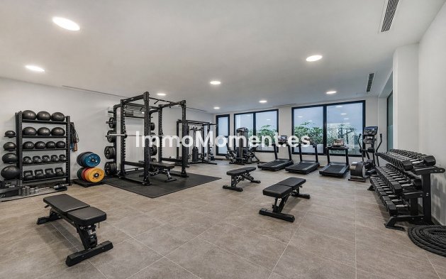 Reventa - Apartamento - Estepona  - Cancelada