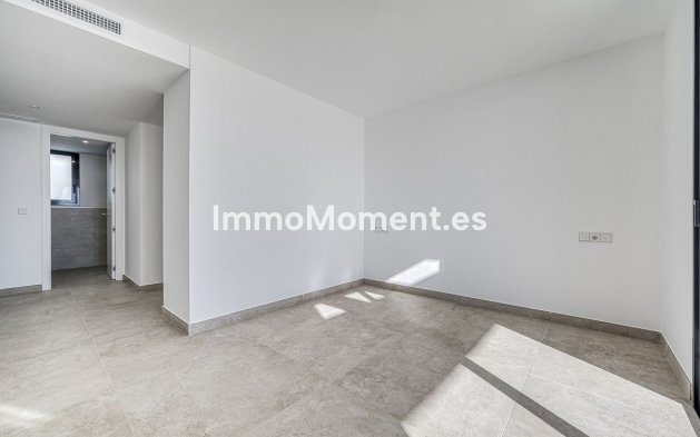 Reventa - Apartamento - Estepona  - Cancelada
