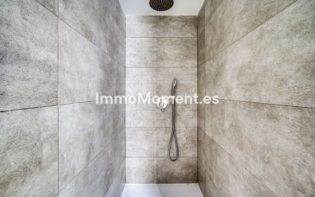 Reventa - Apartamento - Estepona  - Cancelada