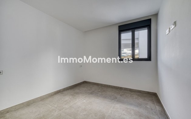 Reventa - Apartamento - Estepona  - Cancelada