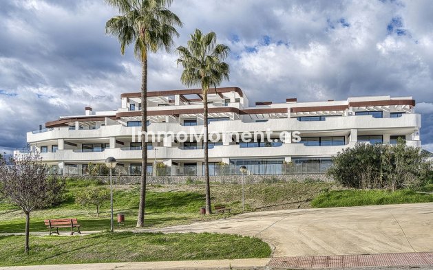 Reventa - Apartamento - Estepona  - Cancelada