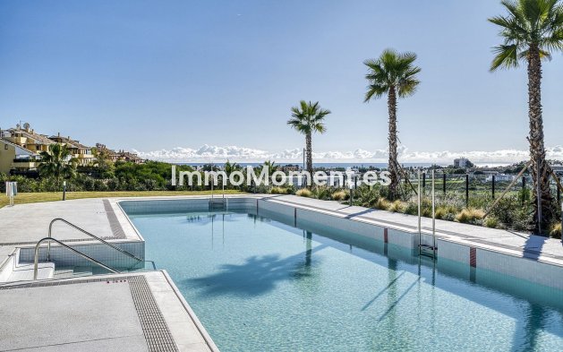 Reventa - Apartamento - Estepona  - Cancelada