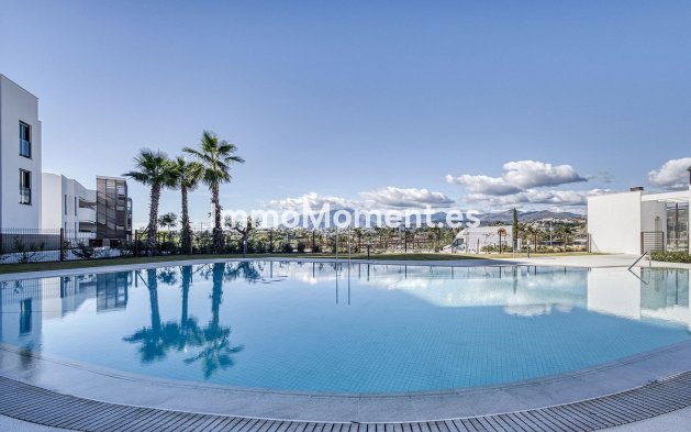Reventa - Apartamento - Estepona  - Cancelada