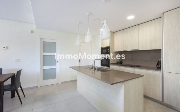 Wiederverkauf - Wohnung - Marbella - Nueva Andalucía