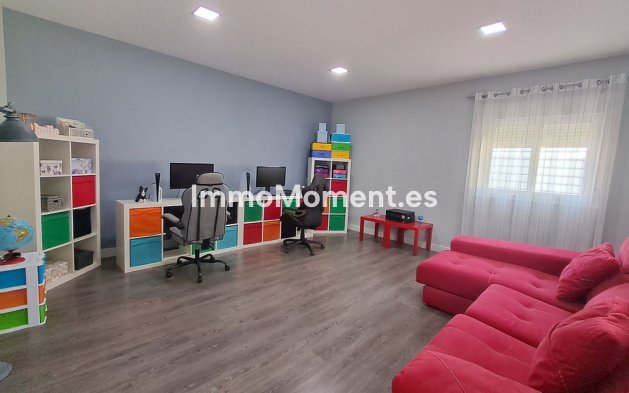 Reventa - Villa - Interior  - Alhaurín el Grande Centro