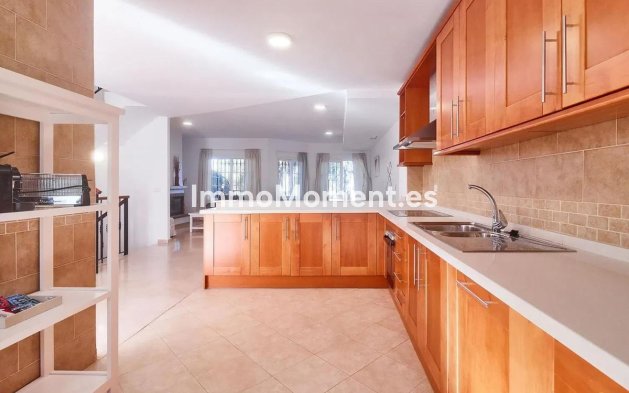 Revente - Maison mitoyenne - Intérieur                       - Lauro Golf