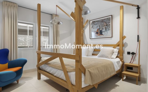 Wiederverkauf - Wohnung - Marbella - Puerto Banús