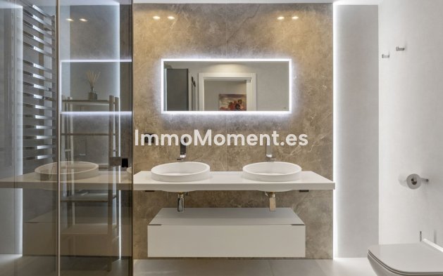 Wiederverkauf - Wohnung - Marbella - Puerto Banús