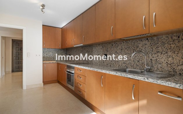 Reventa - Apartamento - Benahavís - Benahavís Centro