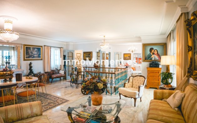 Resale - Apartment - Fuengirola - Fuengirola Centro