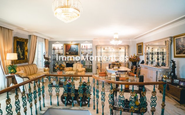 Resale - Apartment - Fuengirola - Fuengirola Centro