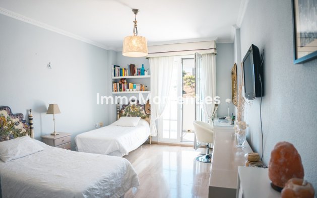 Resale - Apartment - Fuengirola - Fuengirola Centro
