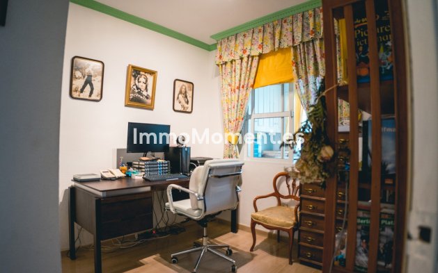 Resale - Apartment - Fuengirola - Fuengirola Centro