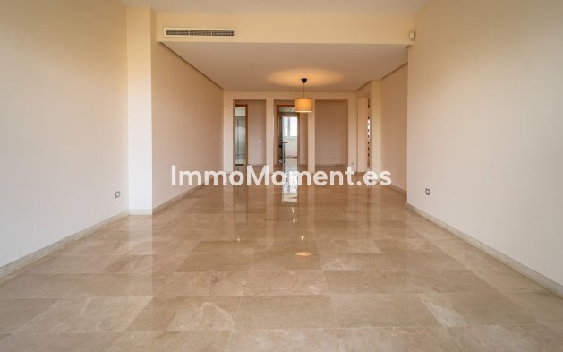 Resale - Apartment - Mijas - La Cala Golf