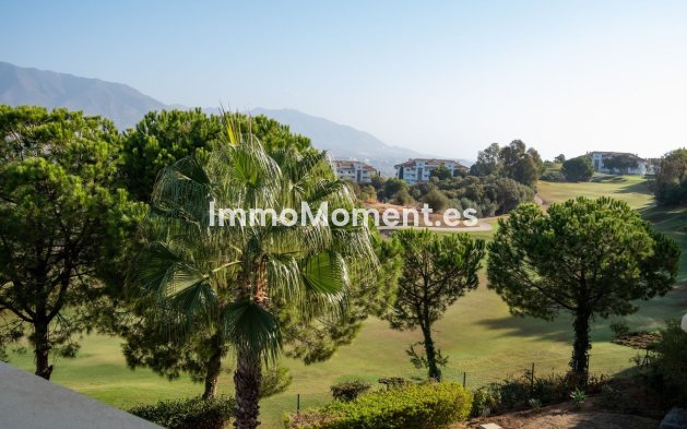 Resale - Apartment - Mijas - La Cala Golf