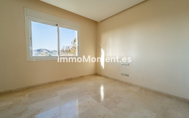 Resale - Apartment - Mijas - La Cala Golf