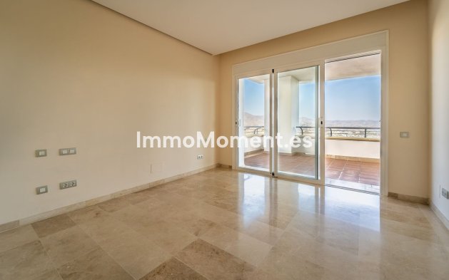 Resale - Apartment - Mijas - La Cala Golf