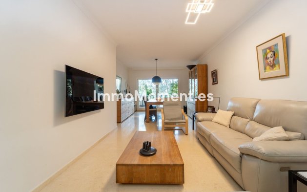 Wiederverkauf - Wohnung - Marbella - Elviria