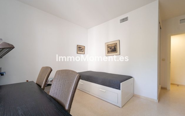 Wiederverkauf - Wohnung - Marbella - Elviria