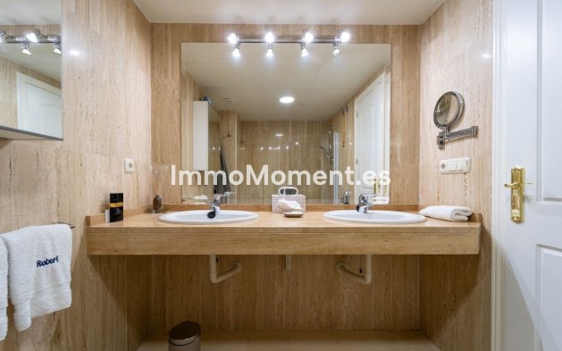 Wiederverkauf - Wohnung - Marbella - Elviria