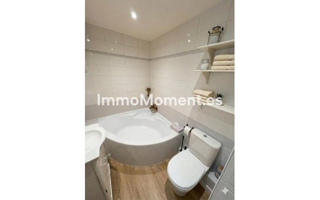 Resale - Apartment - Benalmadena - Benalmadena Pueblo