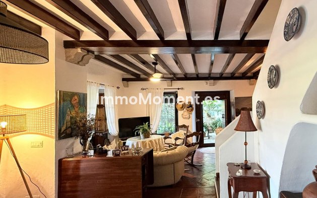 Reventa - Casa de campo - Interior  - Alora