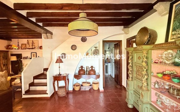 Reventa - Casa de campo - Interior  - Alora