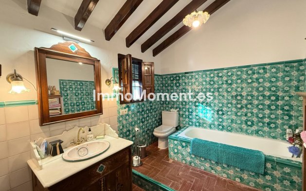 Reventa - Casa de campo - Interior  - Alora