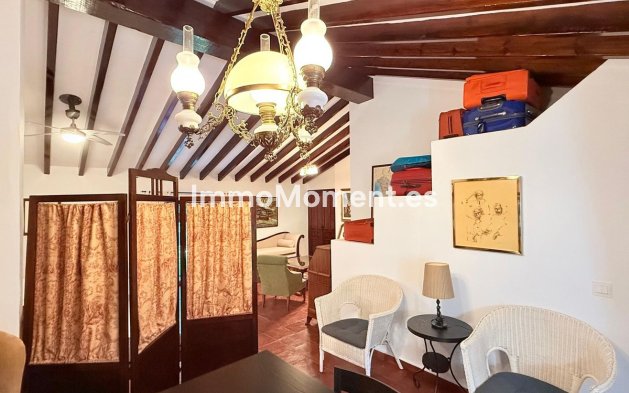 Reventa - Casa de campo - Interior  - Alora