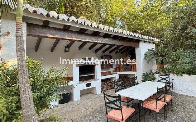 Reventa - Casa de campo - Interior  - Alora