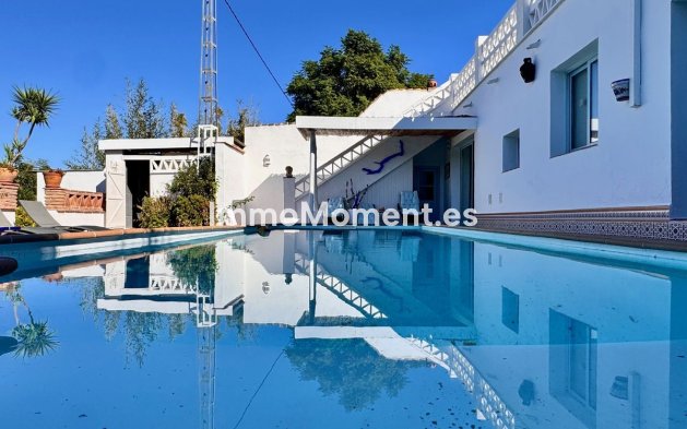 Wiederverkauf - Landhaus -   Inländisch - Coín