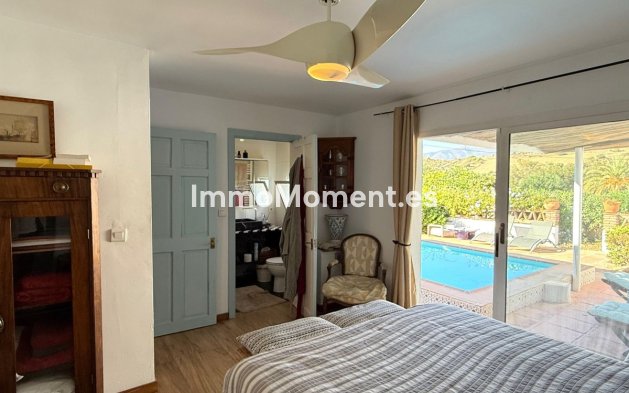 Wiederverkauf - Landhaus -   Inländisch - Coín