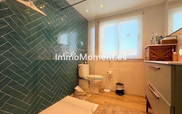 Wiederverkauf - Landhaus -   Inländisch - Coín