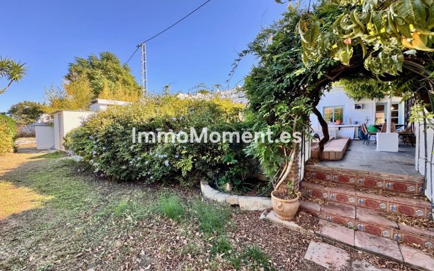 Wiederverkauf - Landhaus -   Inländisch - Coín