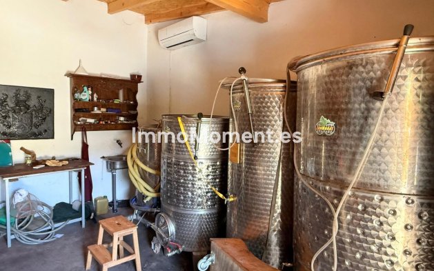 Wiederverkauf - Landhaus -   Inländisch - Coín