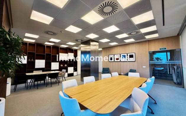 Wiederverkauf - Wohnung - Málaga