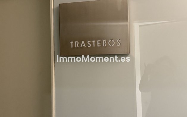 Wiederverkauf - Wohnung - Málaga