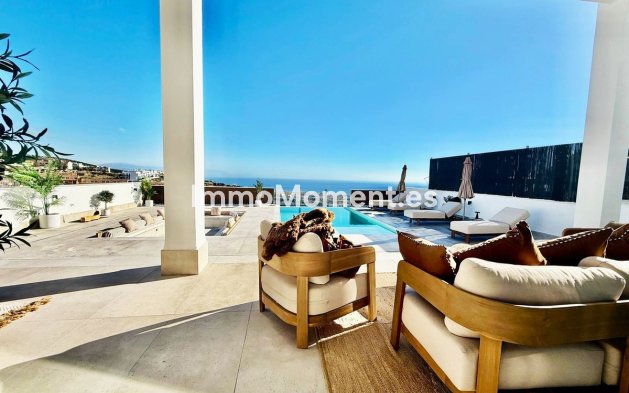 Revente - Villa - Benalmadena - Benalmadena Centro