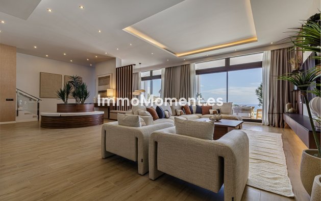 Revente - Villa - Benalmadena - Benalmadena Centro