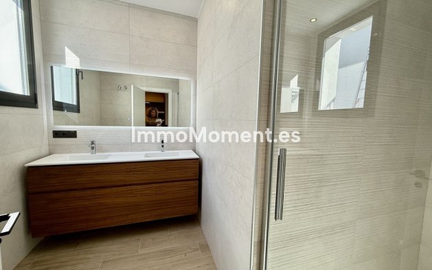 Revente - Villa - Benalmadena - Benalmadena Centro