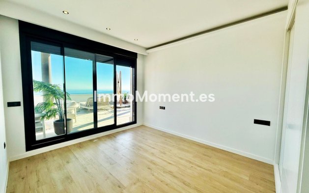 Revente - Villa - Benalmadena - Benalmadena Centro