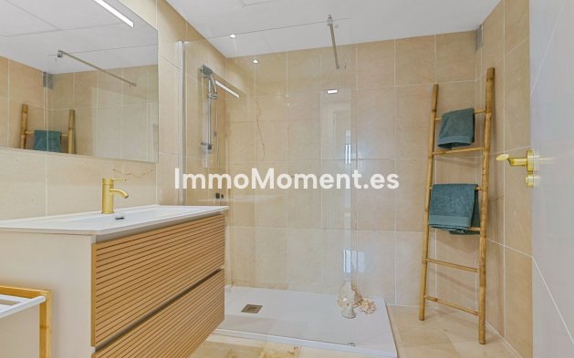 Wiederverkauf - Wohnung - Marbella - Nueva Andalucía