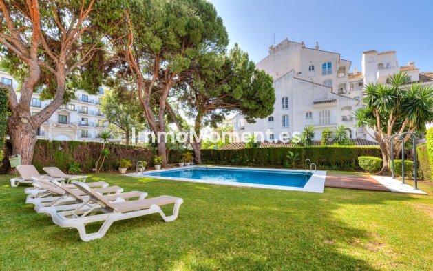 Wiederverkauf - Wohnung - Marbella - Nueva Andalucía