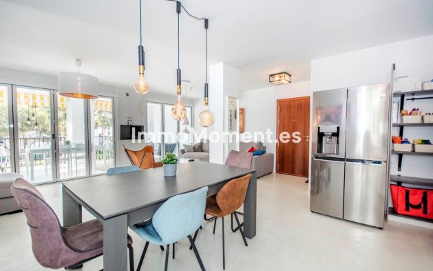 Wiederverkauf - Wohnung - Marbella - Elviria