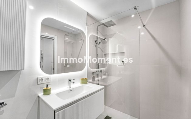 Wiederverkauf - Wohnung - Torremolinos - La Carihuela